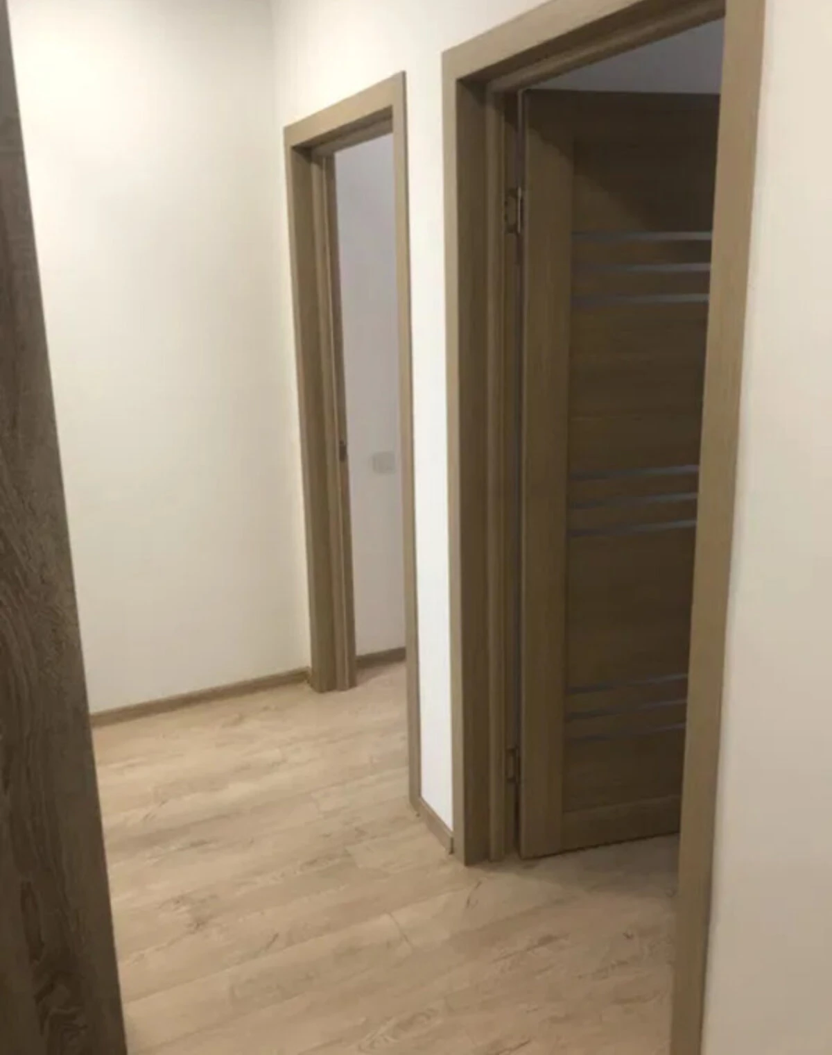 2-кімнатна квартира, Виноградар: євроремонт, закритий двір - фото 4