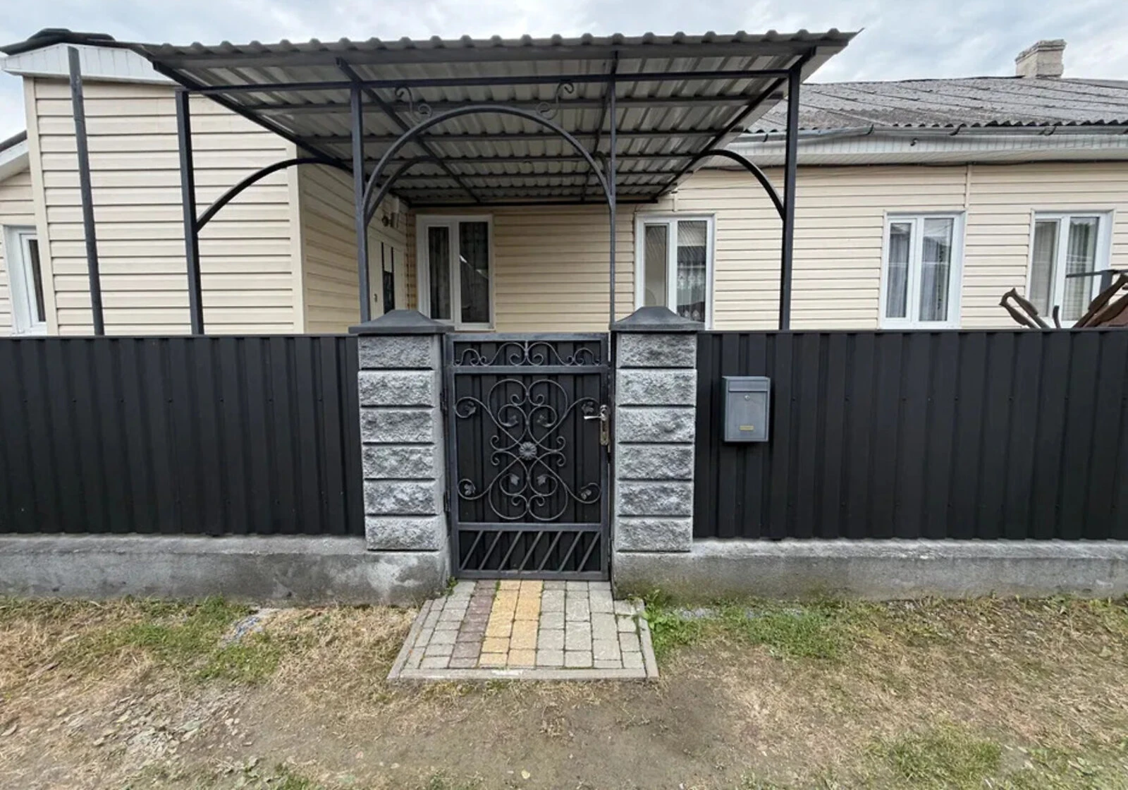 Будинок, Городниця: індивідуальне газове опалення, ділянка 4 сотки - фото 1