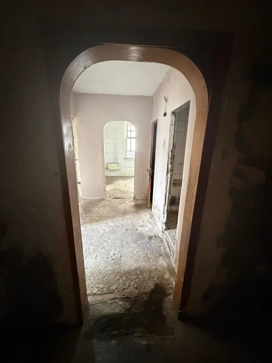 2-кімнатна квартира, Деснянський: роздільні кімнати, балкон, фото 3
