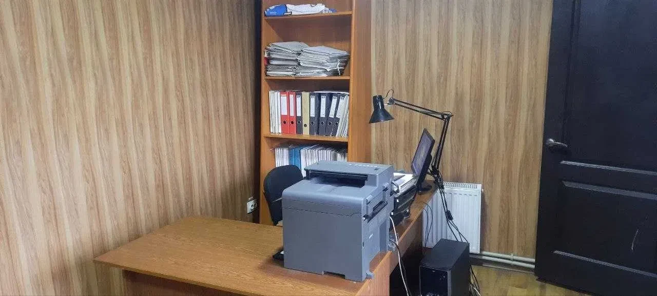 Офіс, Долгинцівський: автономне опалення, окрема будівля, парковка - фото 2