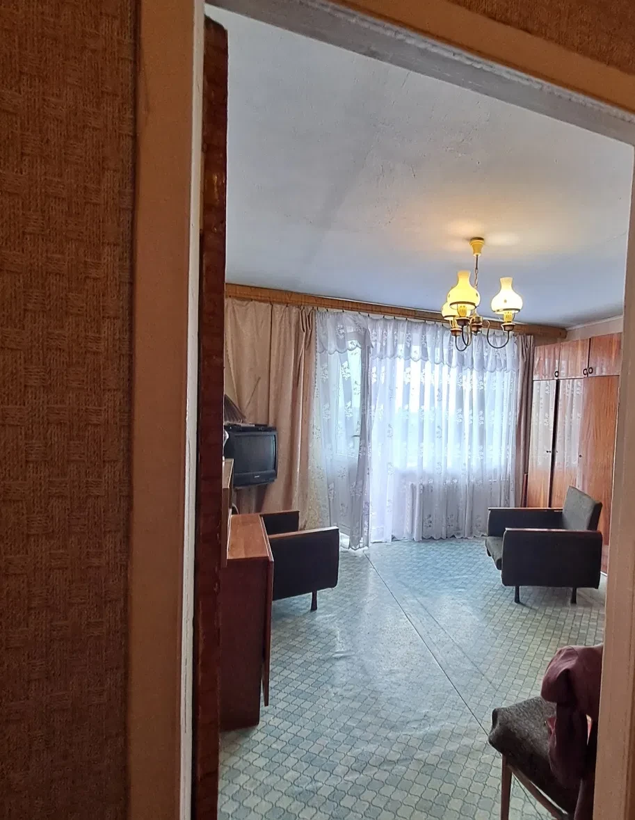 1-кімнатна квартира, Пересипський: кімната з альковом, біла цегла - фото 1
