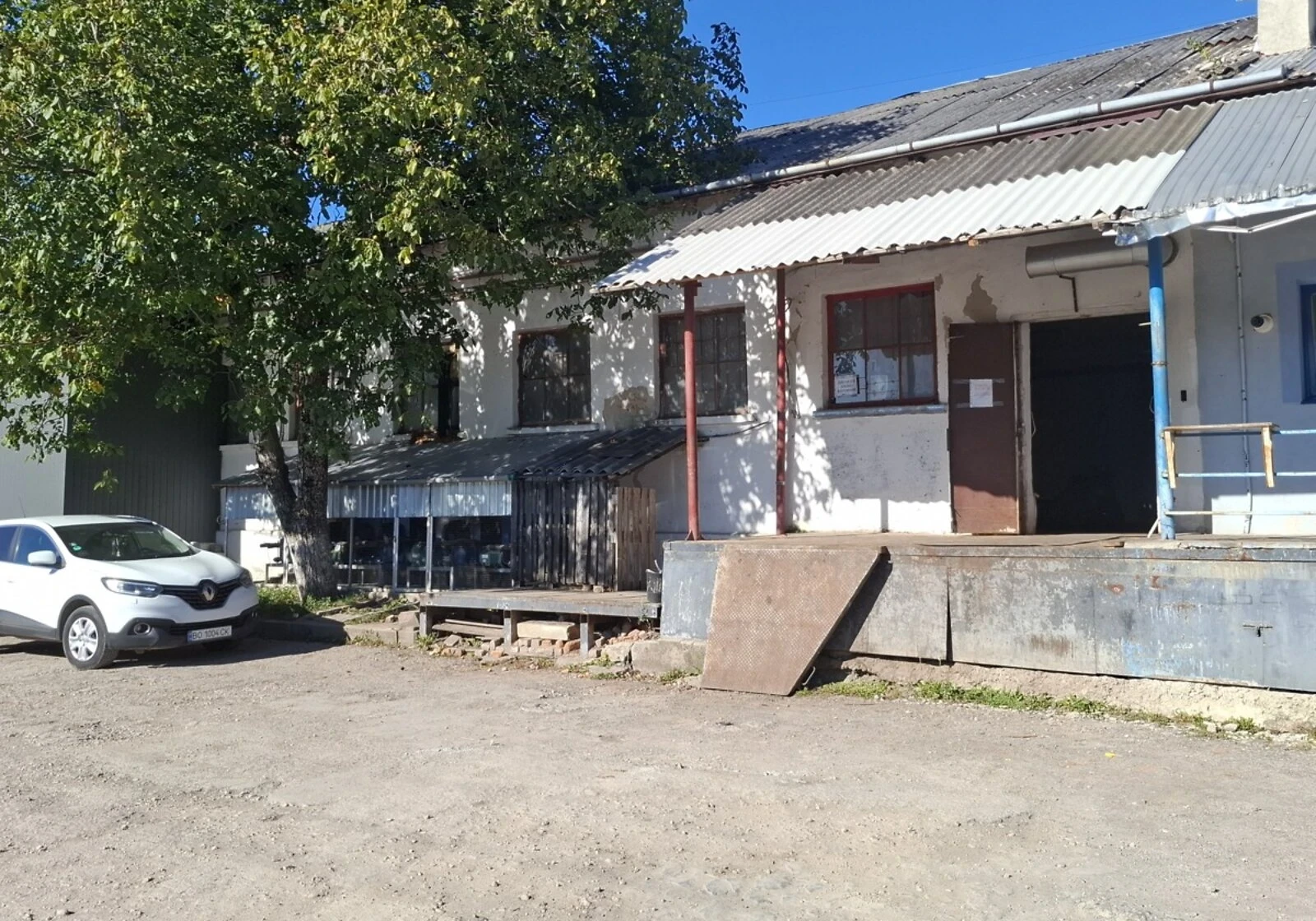 Спеціальне приміщення, Центр: рампа, 25 соток, охорона - фото 2