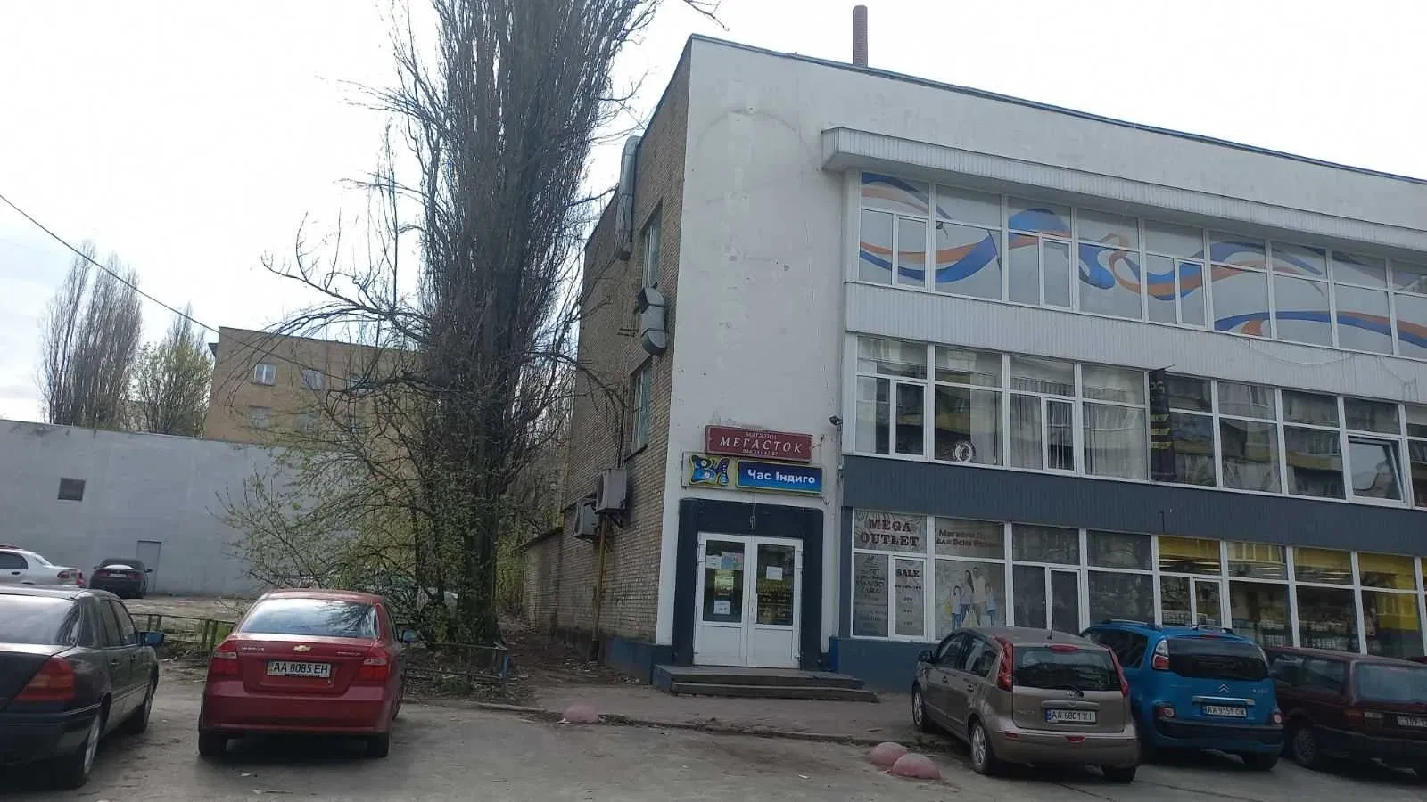 Приміщення, Святошинський: великий потік людей, санвузол - фото 2