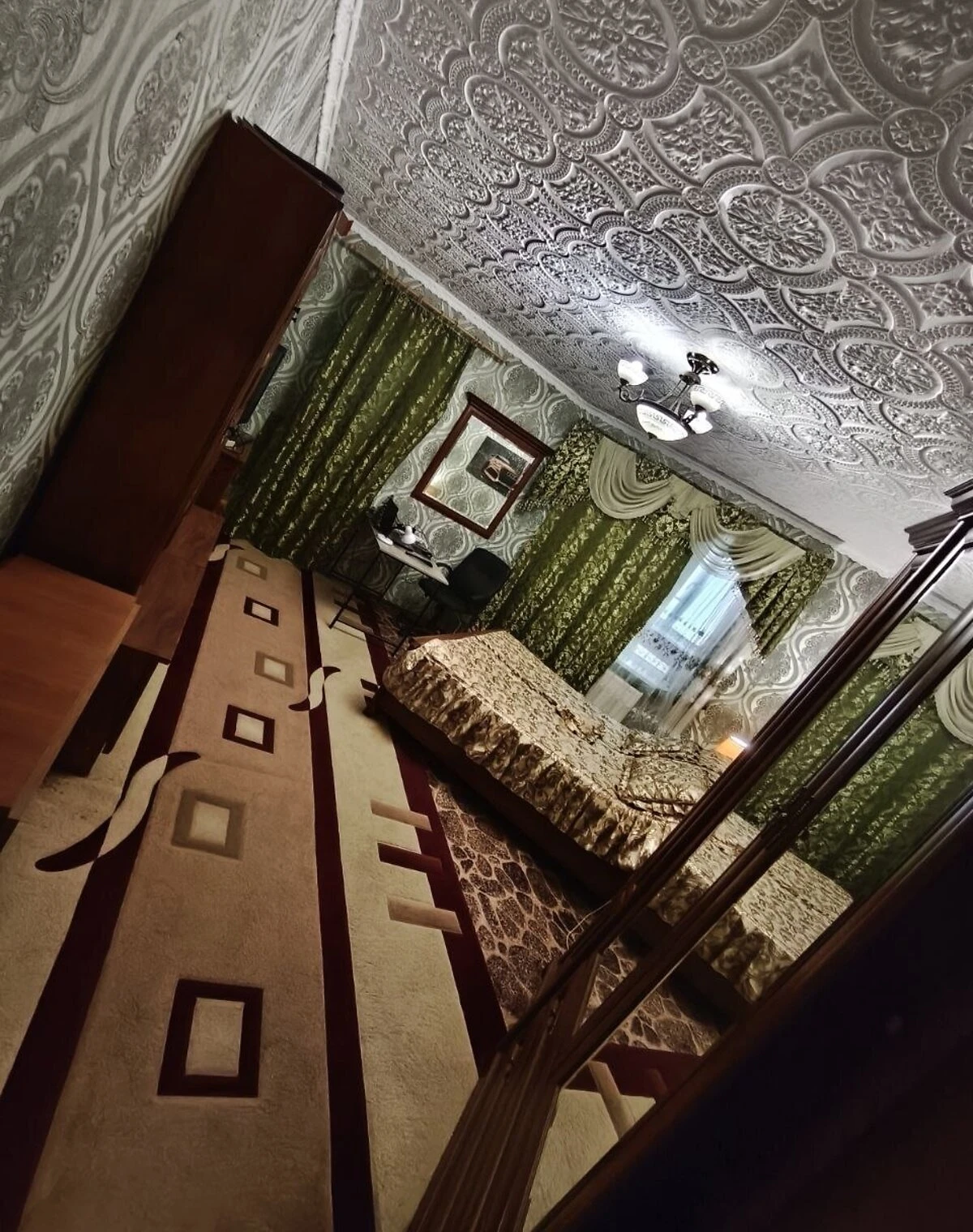 2-комнатная квартира, Борисполь: паркоместо, укрытие в доме - фото 1