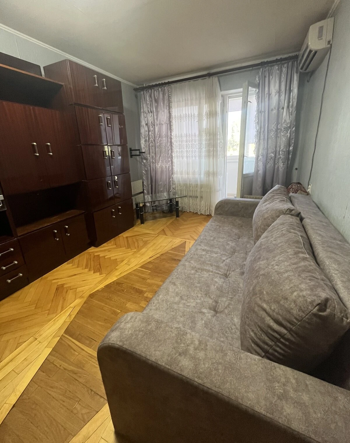 2-кімнатна квартира, Бородинський: можна з малими дітьми, косметичний ремонт - фото 1
