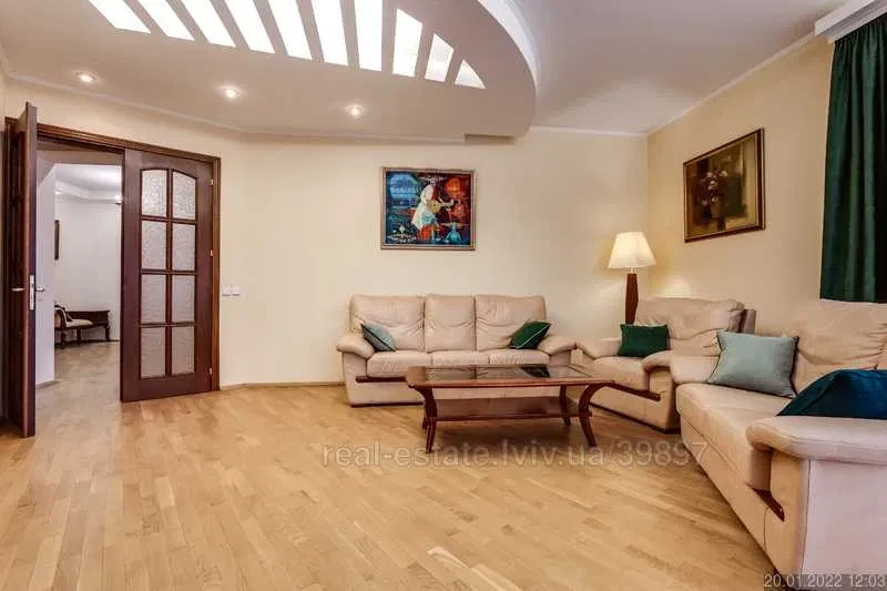 3-кімнатна квартира, Личаківський: тераса 6 м², парк Погулянка, фото 3