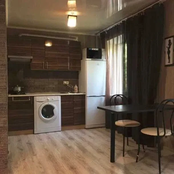 1-кімнатна квартира, Шевченківський: капітальний ремонт, фото 3
