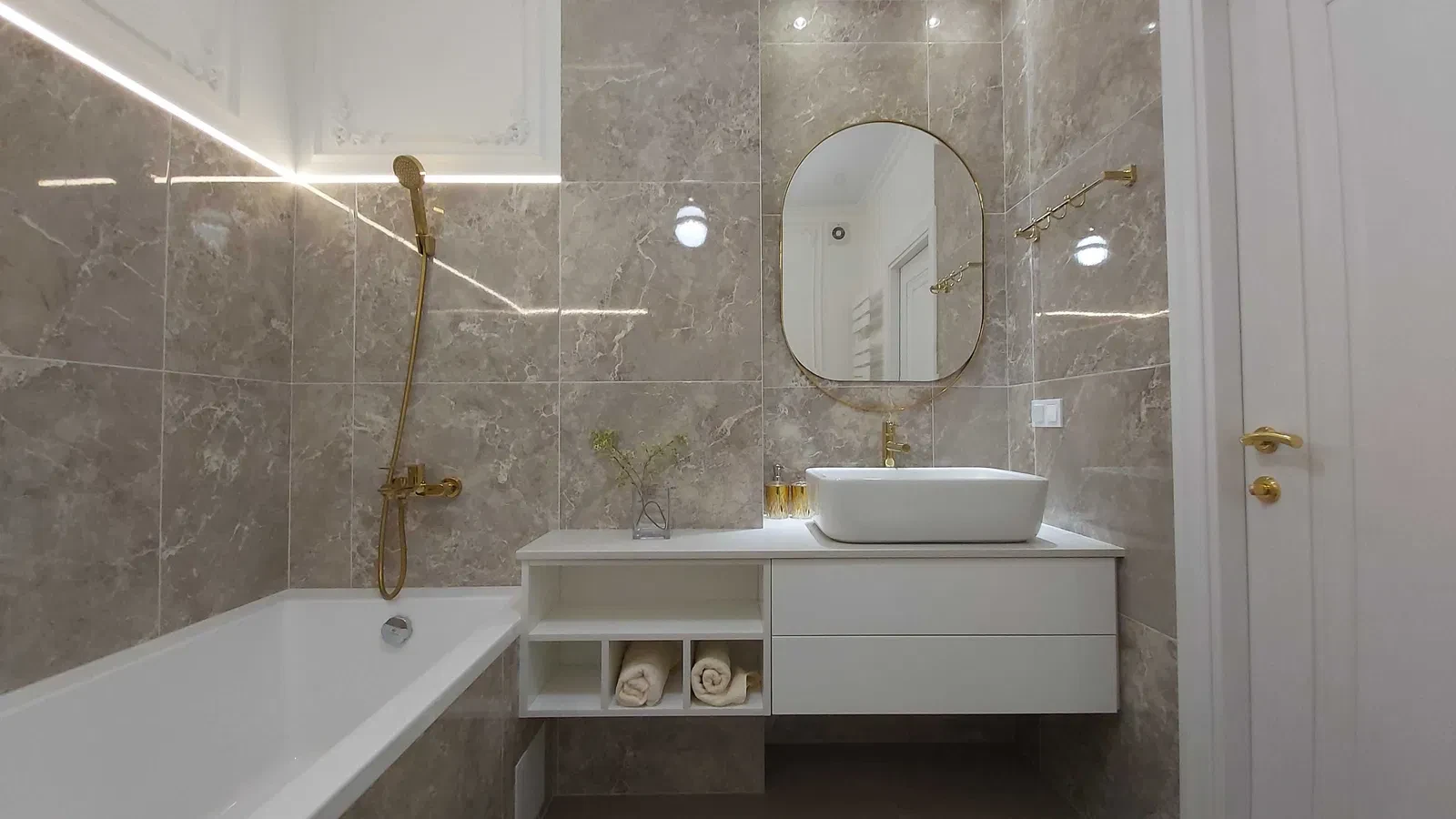 2-комнатная квартира в ЖК Женева: кухня-студия 40 м², паркинг, фото 3