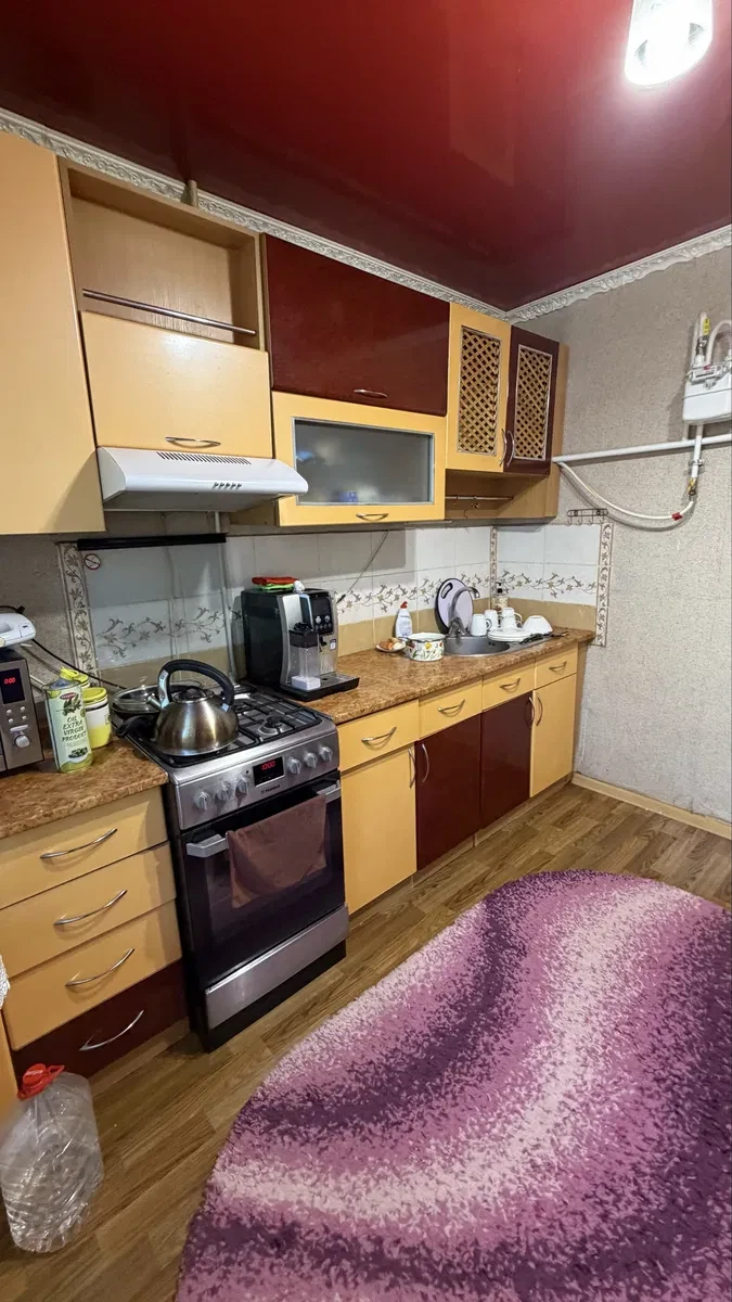 3-комнатная квартира, Северный: высокий цоколь, отдельные комнаты, фото 3