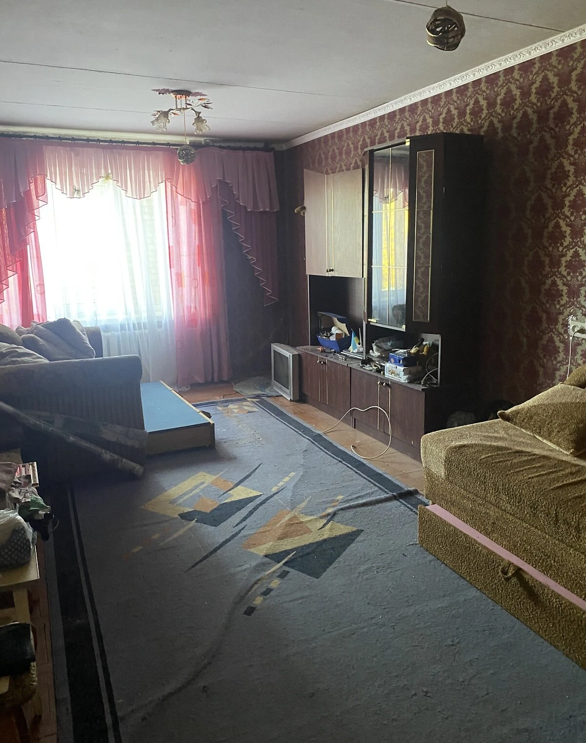 1-комнатная квартира, Нововолынск: укрытие с входом вровень с землёй - фото 1