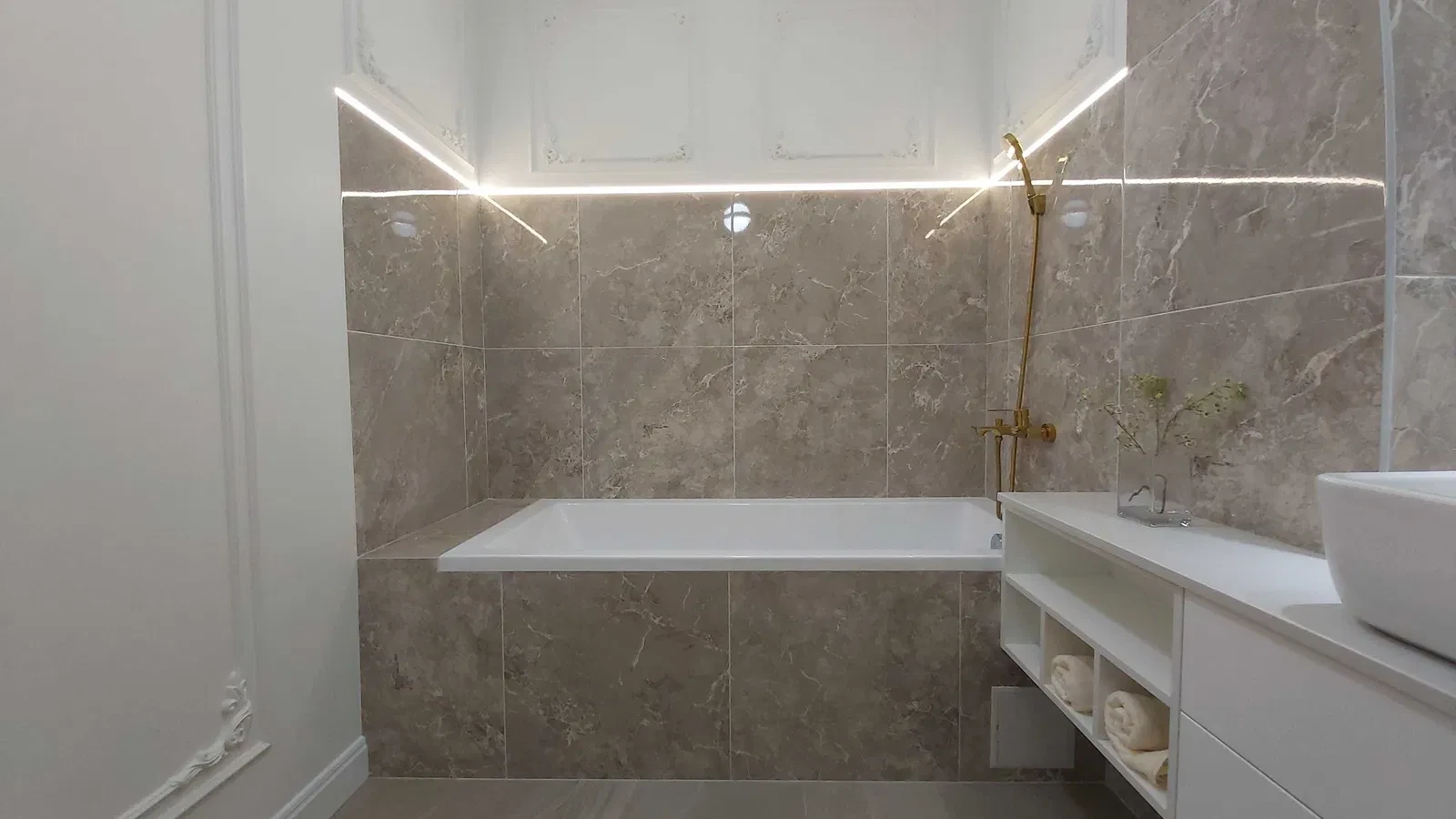 2-комнатная квартира в ЖК Женева: кухня-студия 40 м², паркинг, фото 4