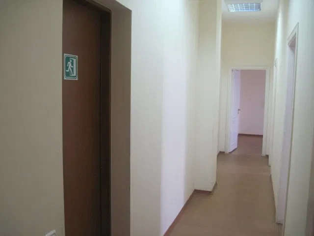 Офіс у БЦ Веста: 4 кабінети, 3 кафе на території, метро Почайна, фото 4