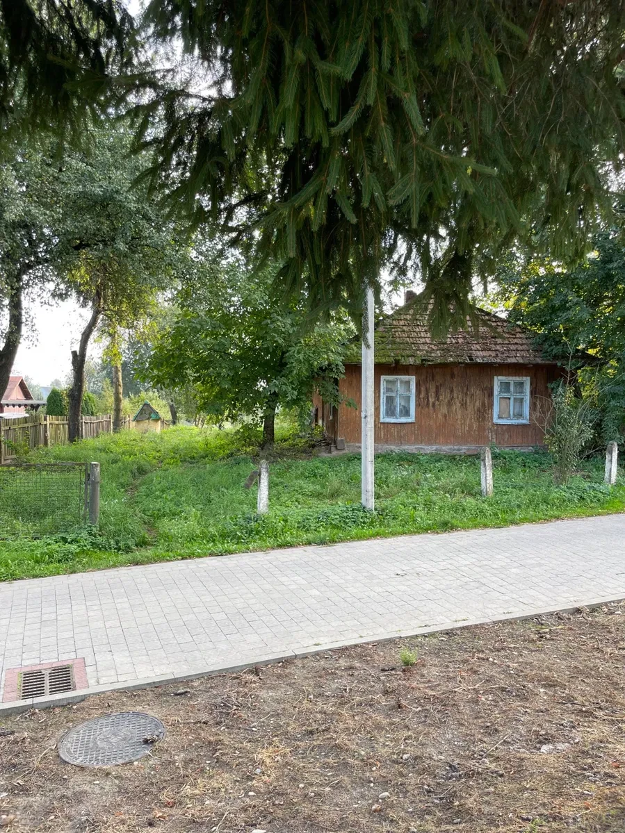 Будинок, Викоти: ділянка 28 соток, комунікації, можливий торг - фото 1
