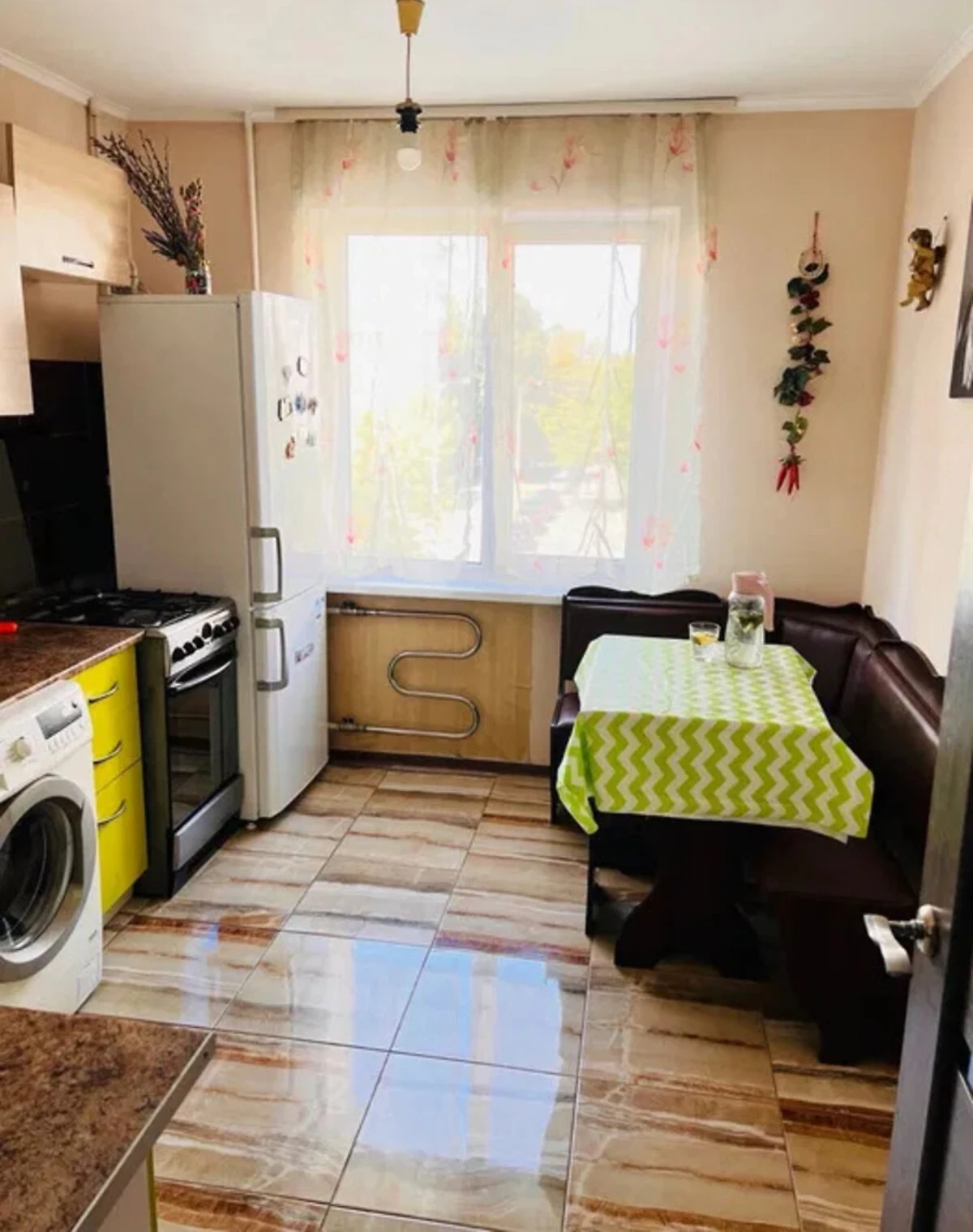 3-комнатная квартира, улица Стуса Василия: евроремонт, балкон/лоджия, фото 5