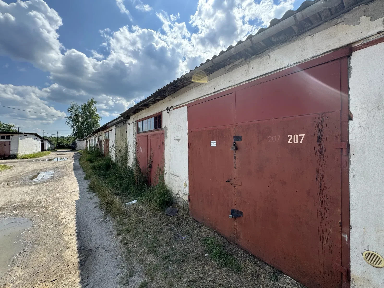 Гараж, Новогуйвинське: світло, охорона, зручний заїзд - фото 1