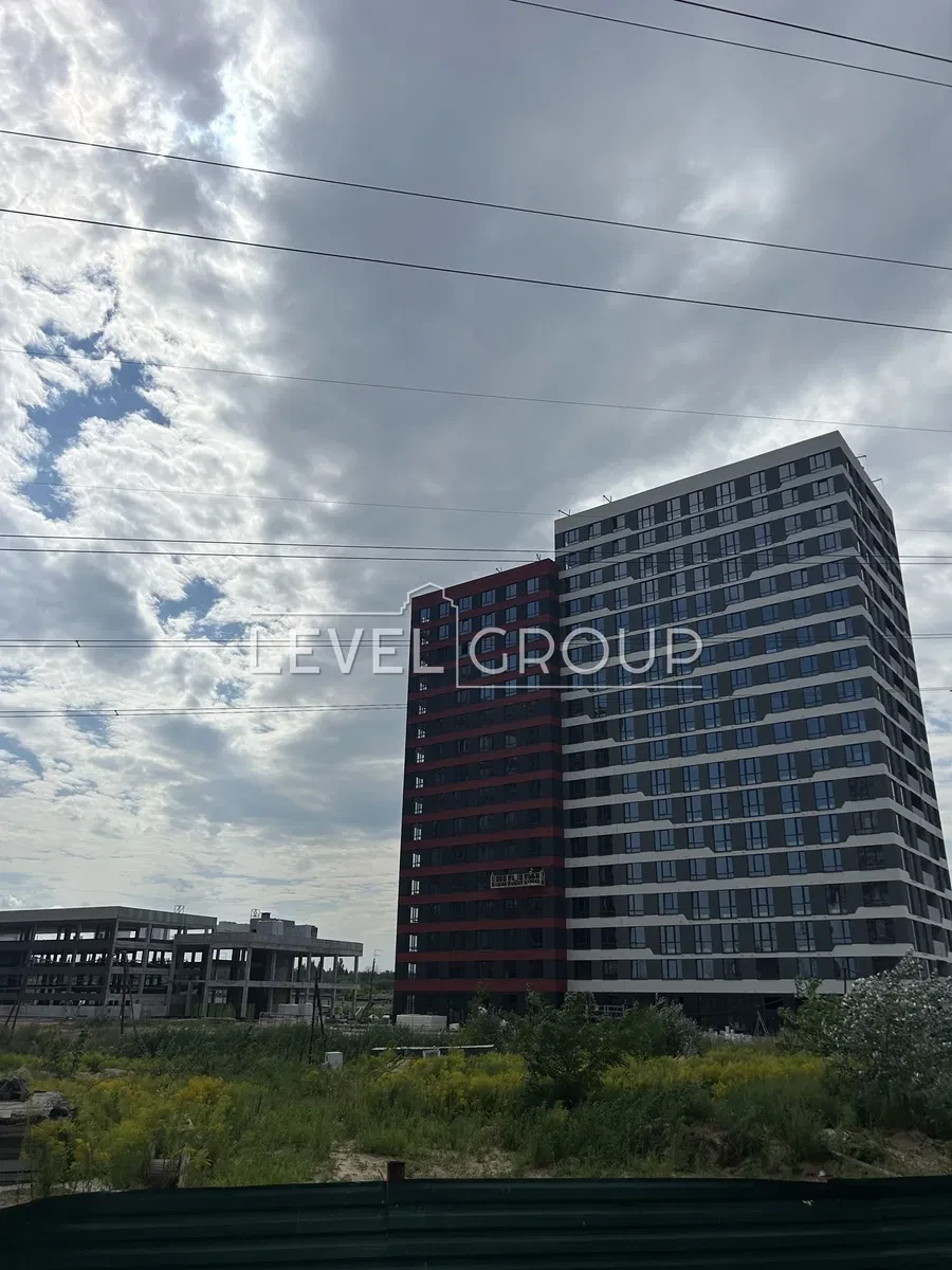 3-кімнатна квартира у ЖК Варшавський-3: кухня 23.3 м², переуступка, фото 2