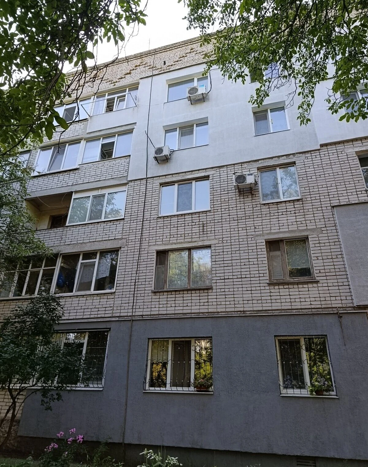 2-кімнатна квартира, Жовті води: вода й опалення без світла, сушильна машина - фото 1