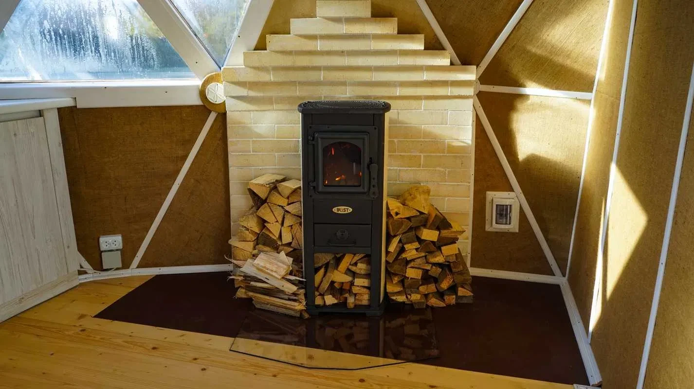 Геодім, Снідавка: екоцентр «FluRArium», резервне живлення, купіль, фото 2