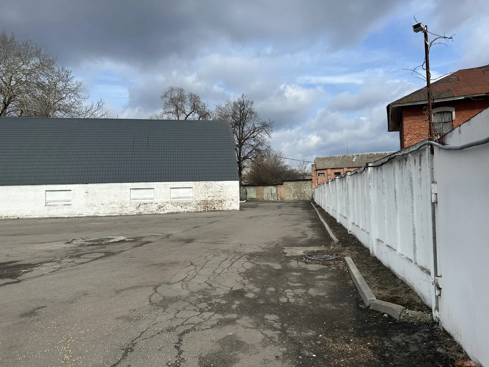 Склад, Сквира: ангар, майновий комплекс, у центрі міста, фото 5