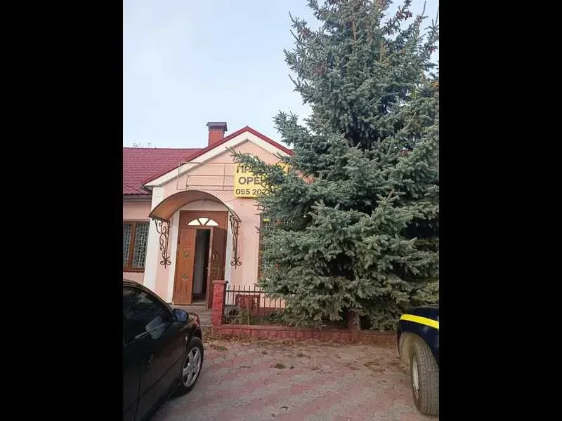 Приміщення, Чортків: парковка, дизель-електростанція - фото 2