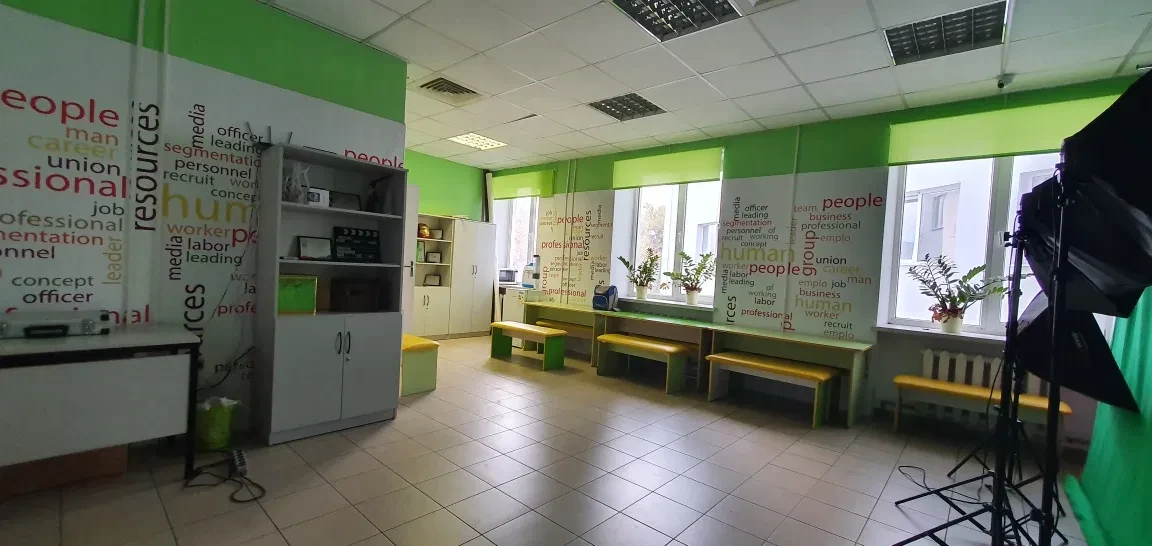 Офіс, Пединститут: окремий вхід, власний санвузол, простір 70 м², фото 3