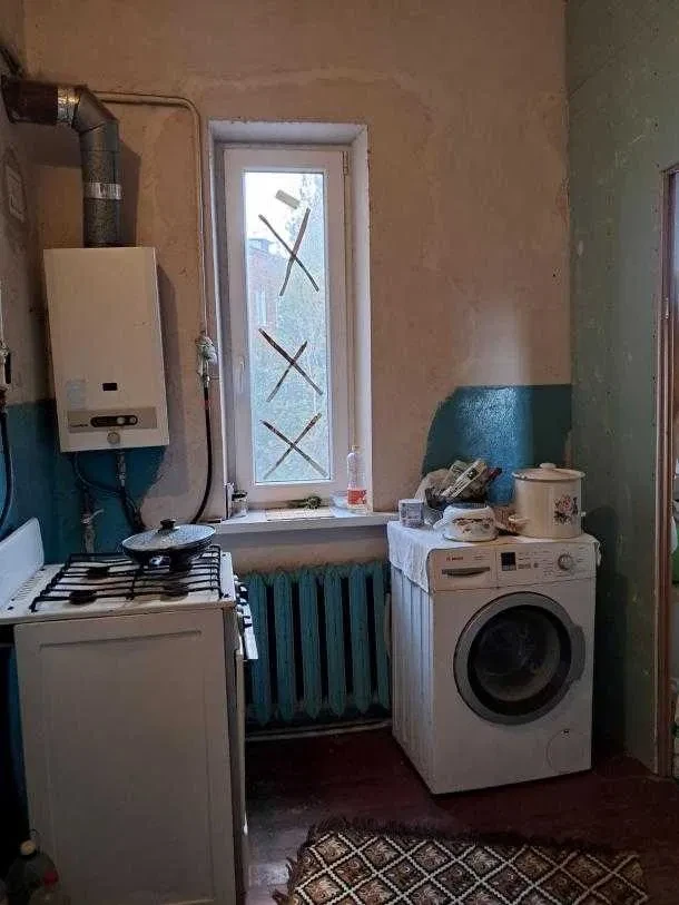 2-комнатная квартира, Новобаварский: торг, две станции метро рядом - фото 3