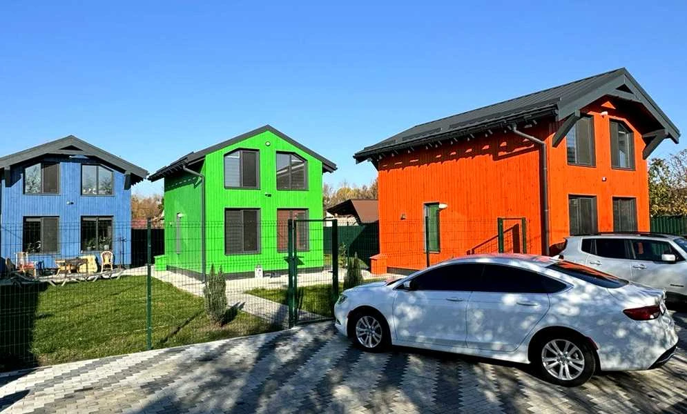 Дом, Днепровский: вода при отключениях, 2 паркоместа - фото 3