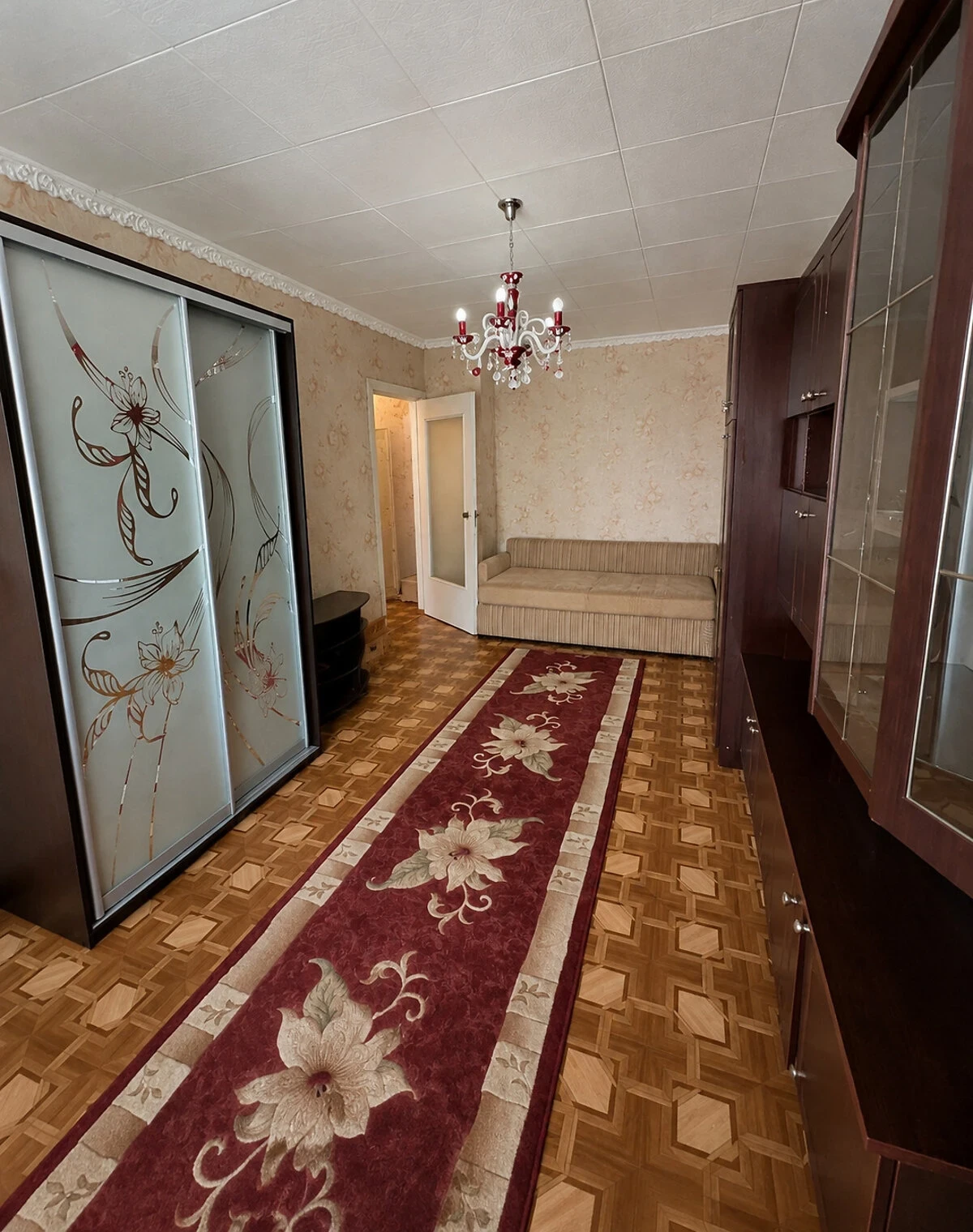 1-комнатная квартира, Калиновая Правда: косметический ремонт, торг возможен - фото 2