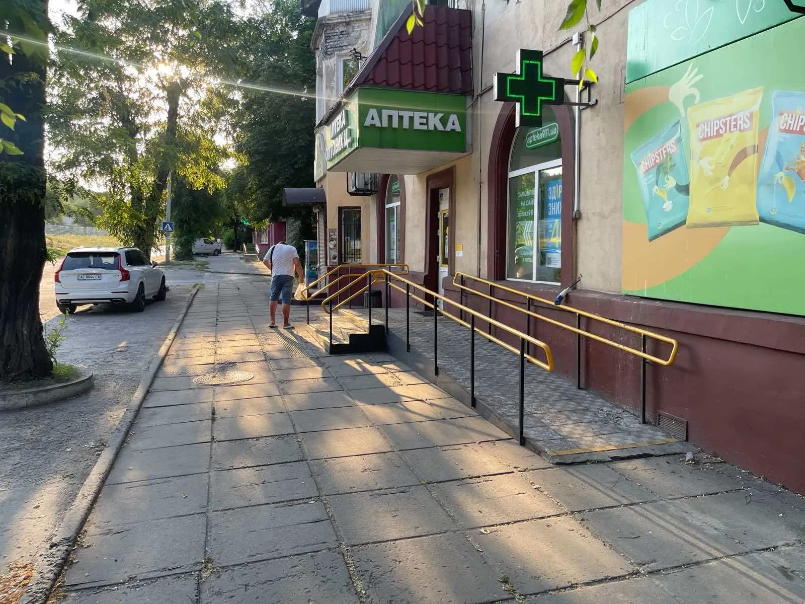 Приміщення, Кам’янське: фасадне, торговий зал, біля МаркетОпт - фото 4