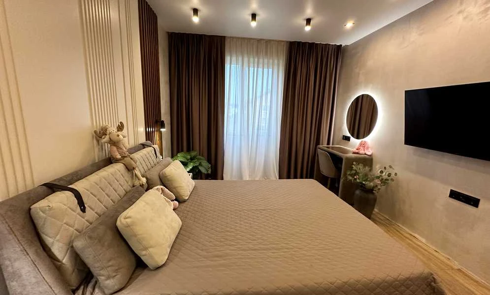 1-кімнатна квартира у ЖК Пори року: дизайнерський ремонт, тепла підлога - фото 2