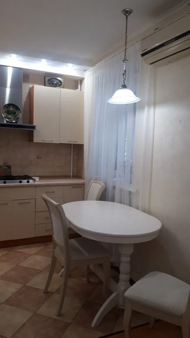 2-кімнатна квартира, Воронцова: світло без відключень, євроремонт - фото 1