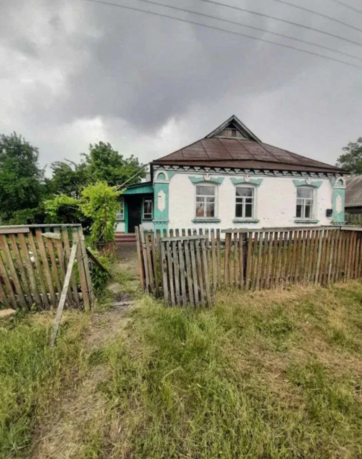 Будинок, Шпола: гараж із підвалом, літня кухня, ділянка 6 соток - фото 1