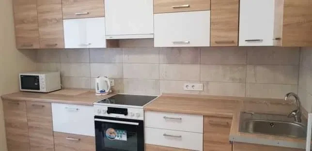 1-комнатная квартира в ЖК Традиция: инвертор и батареи для дома - фото 1