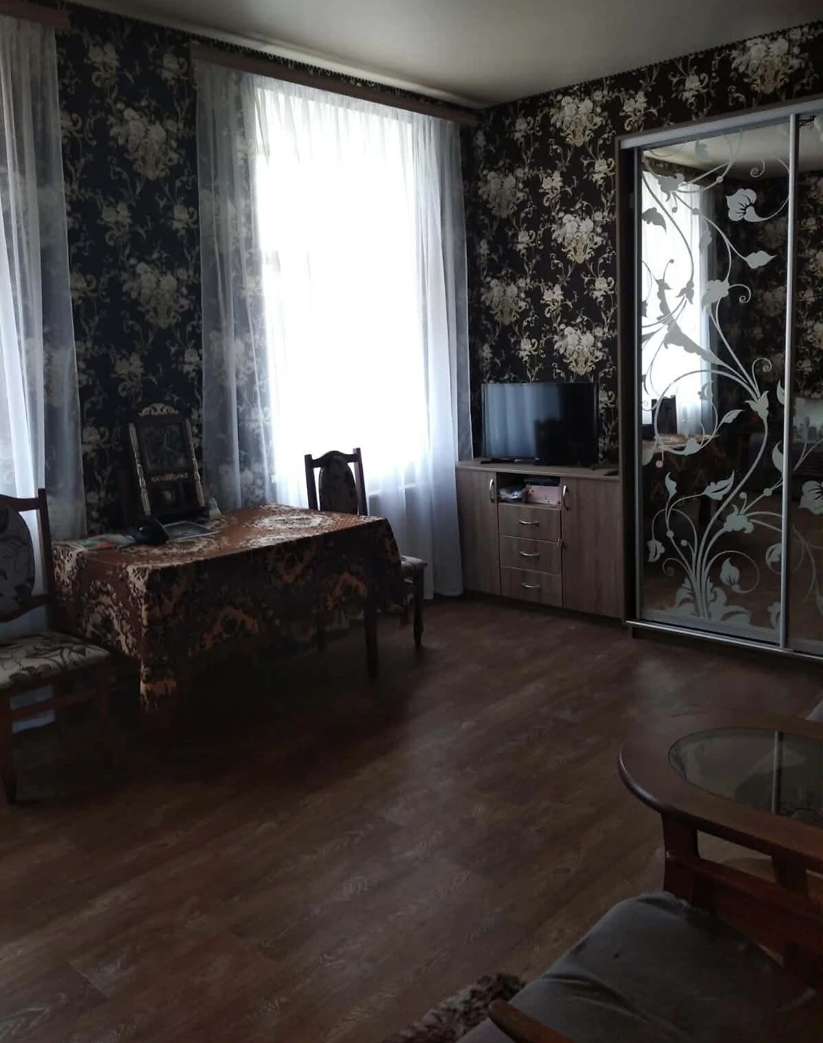 2-кімнатна квартира, Нові Білокоровичі: опалення без світла