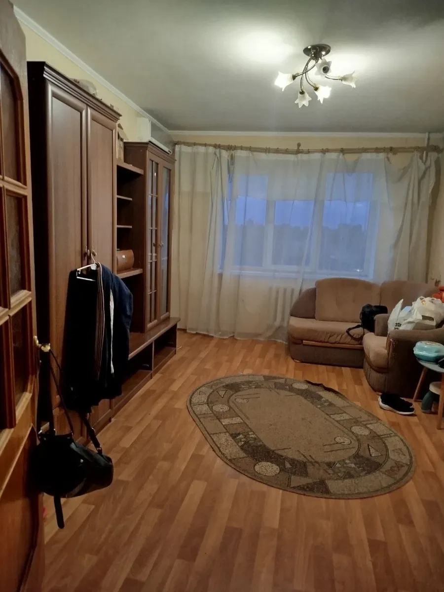 3-кімнатна квартира, Дніпровський: комора 4 м², безкоштовна парковка, фото 5