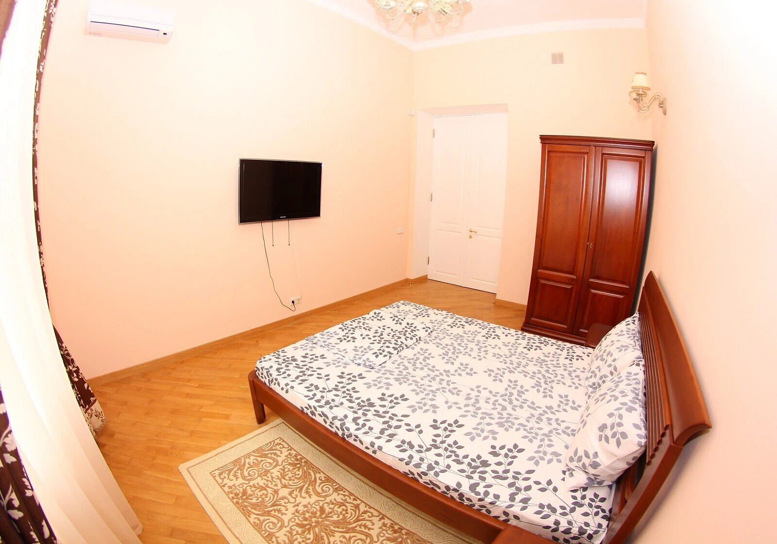 5-кімнатна квартира, Центр: євроремонт, 2 санвузли, фото 5