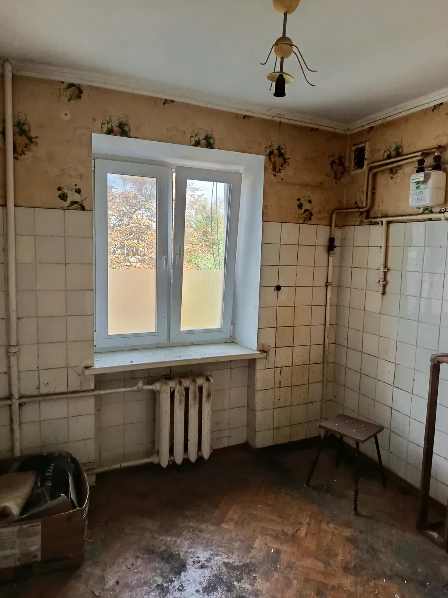 3-кімнатна квартира, Солом'янський: під ремонт, торг, фото 3