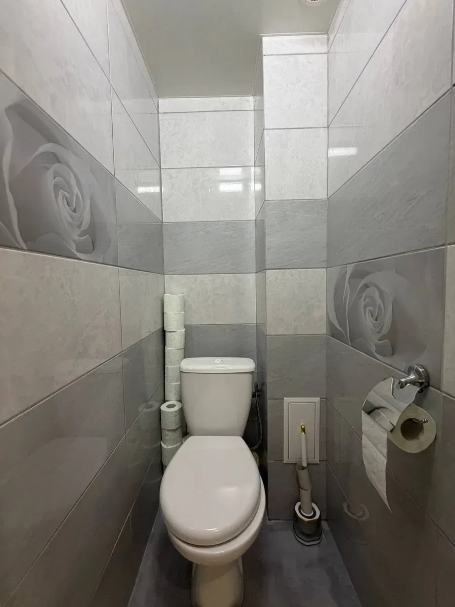 3-кімнатна квартира, Чернівці: євроремонт, меблі, без тварин - фото 2