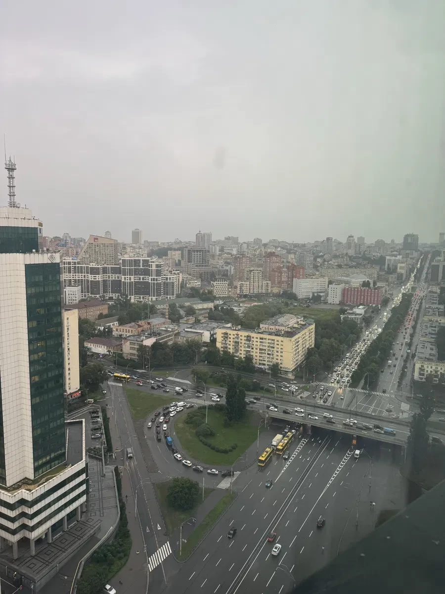 2-кімнатна квартира у ЖК Манхеттен: перша здача, генератор - фото 1