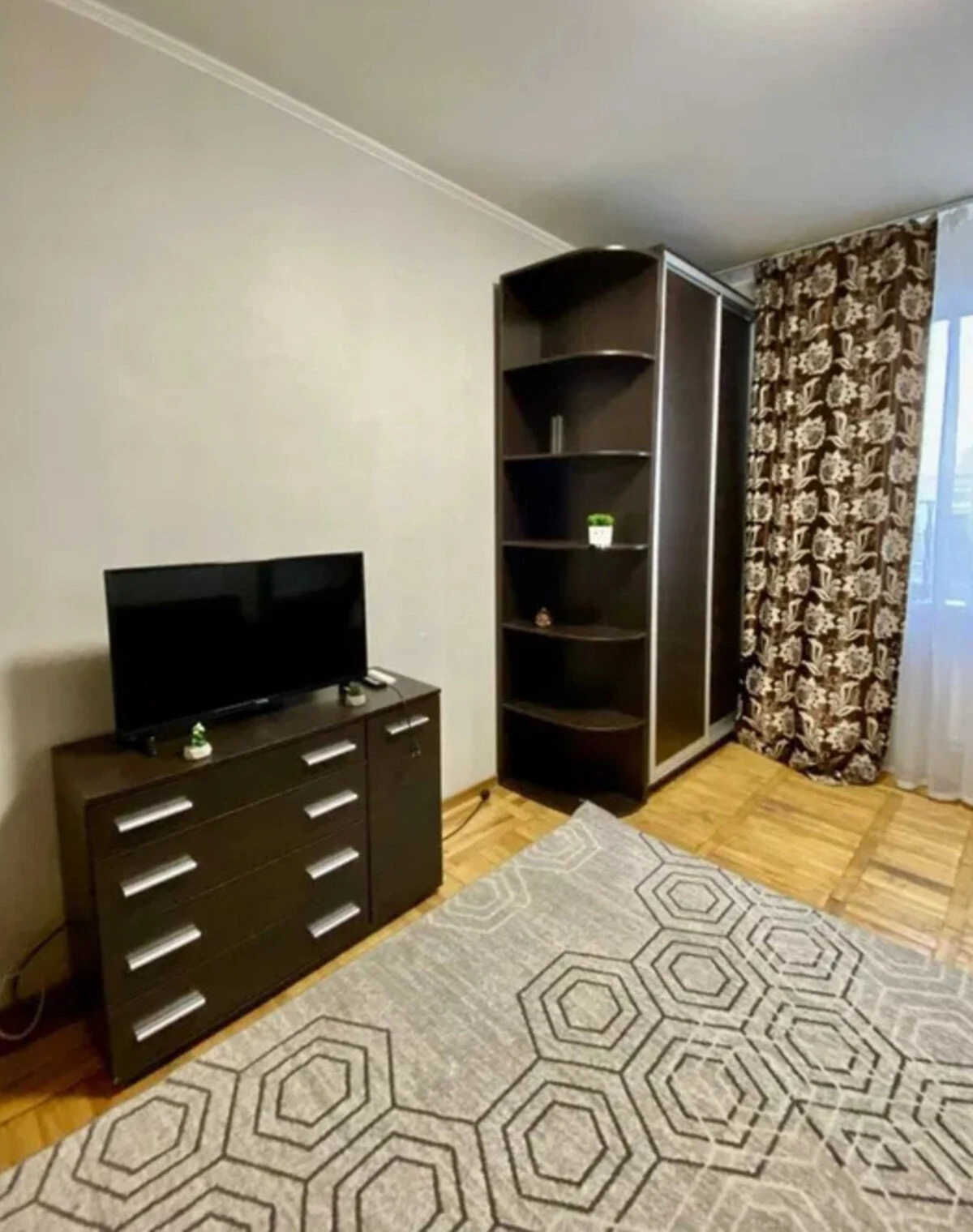 3-кімнатна квартира, Нова Дарниця: роздільний санвузол - фото 1