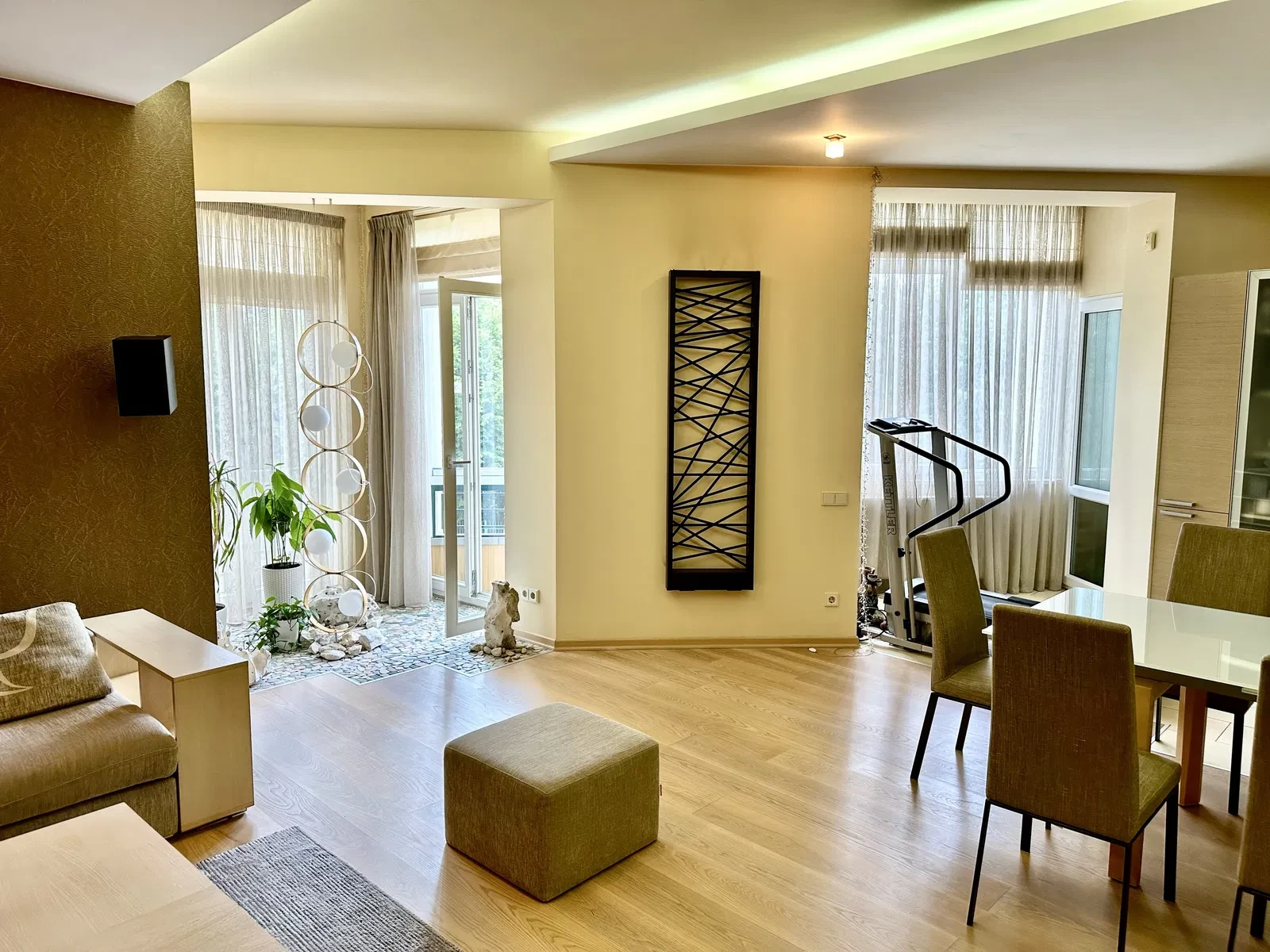 4-кімнатна квартира, Галицький: підземний гараж на 3 машини, сауна - фото 3