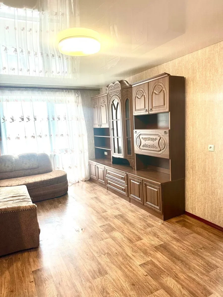 2-кімнатна квартира, Центр: косметичний ремонт, без тварин - фото 2