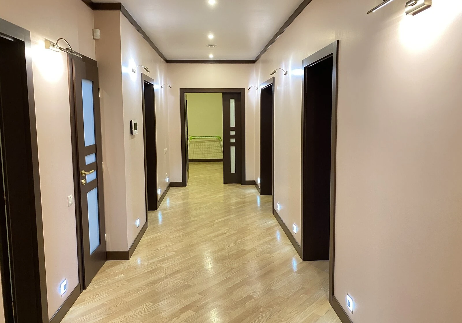 4-кімнатна квартира, Погулянка: дизайнерський ремонт, камін, два санвузли - фото 4