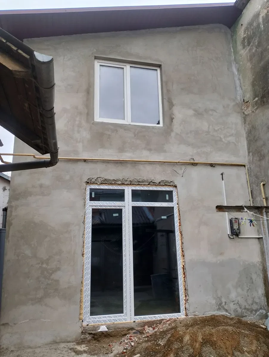 2-кімнатна квартира, Сторожинець: двоповерхова, вхід на рівні вулиці, фото 2