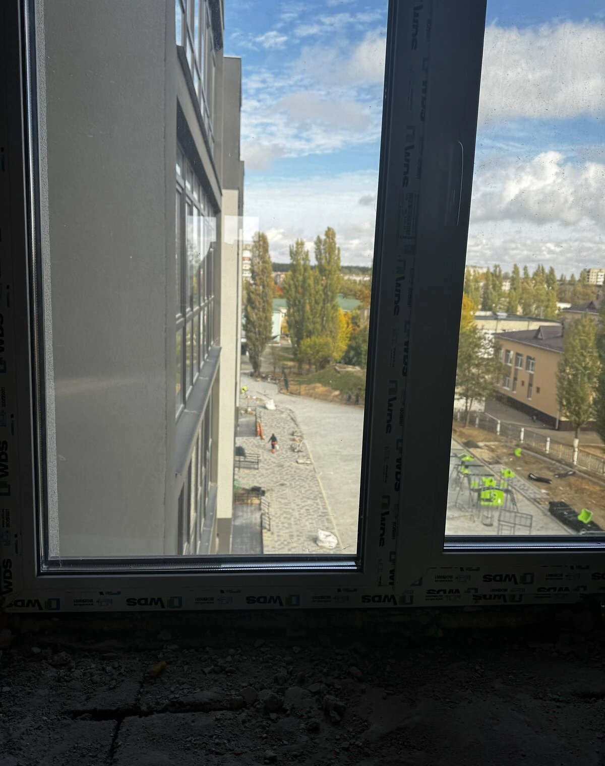 2-кімнатна квартира, Вараш: новобудова, цегляні стіни, фото 5