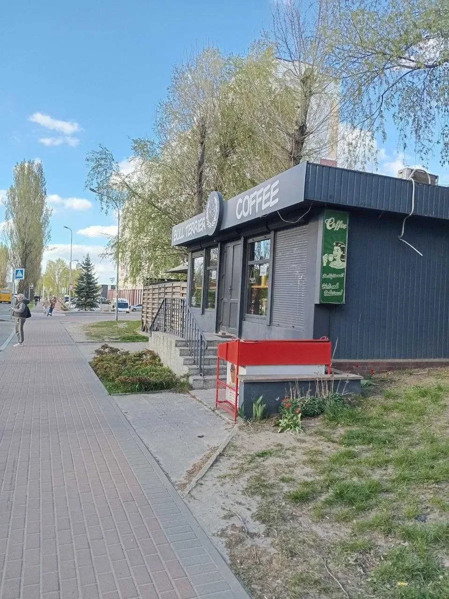 Павільйон, Вишневе: на зупинці, тераса, панорамні вікна, фото 5