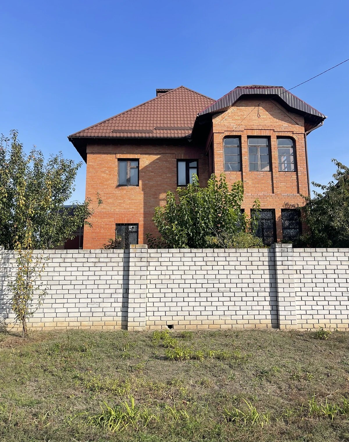 Будинок, Безлюдівка: 15 соток, свердловина, гараж у цоколі - фото 3