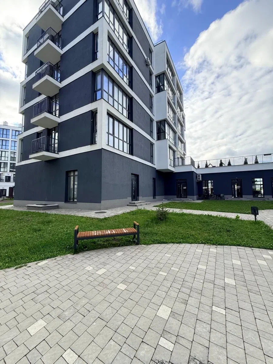 Помещение в ЖК GRAND VILLAGE: фасадное, панорамные окна, фото 5