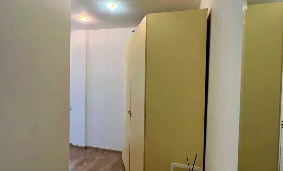 1-комнатная квартира в ЖК Сосновий Бір: инвертор и генератор, 2 балкона - фото 3