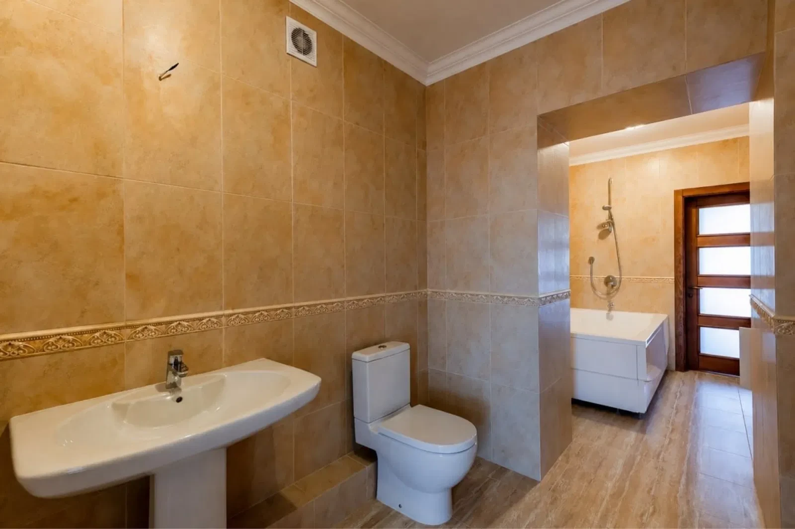 5-кімнатна квартира у ЖК Чайка: авторський ремонт, сауна, два бойлери, фото 4